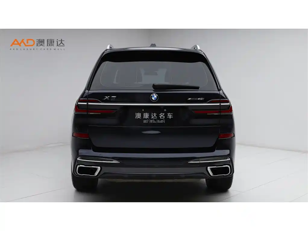 BMW X7 2023 xDrive40i Exclusive M Sport Package фото 4
