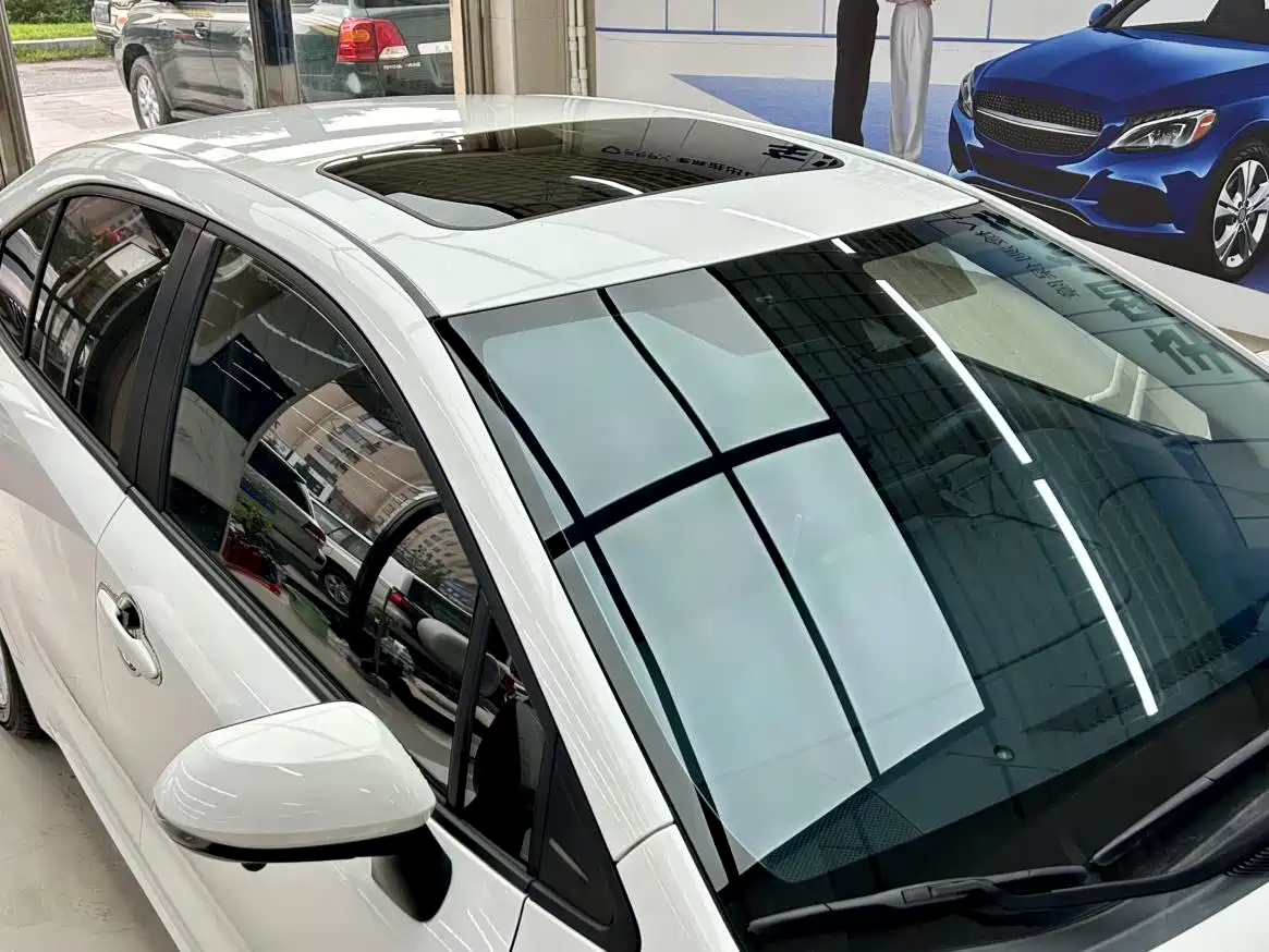 Photo 7 - Toyota Corolla
