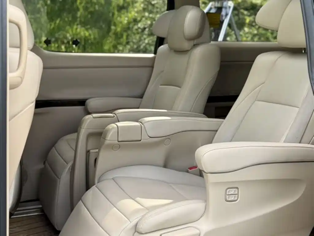Toyota Alphard 2012 3.5L Luxury Edition фото 7
