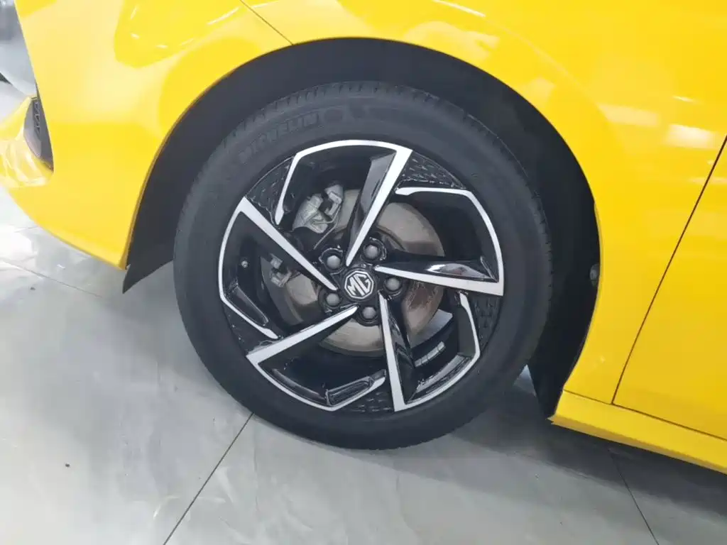 Фото 23 - MG MG5