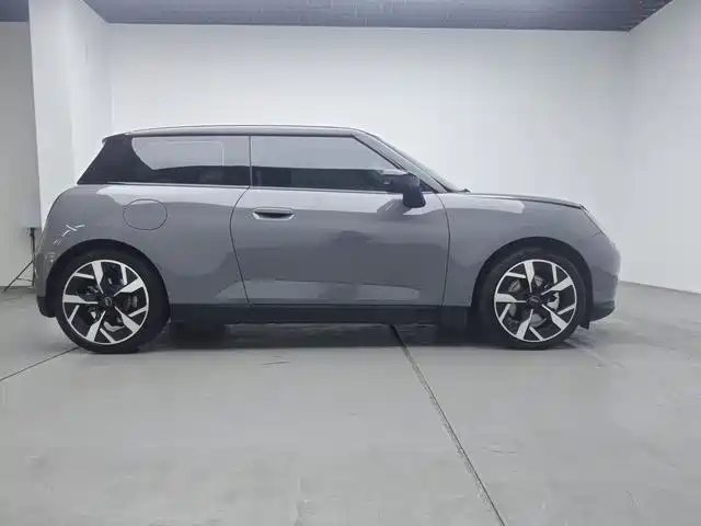 MINI ELECTRIC  COOPER