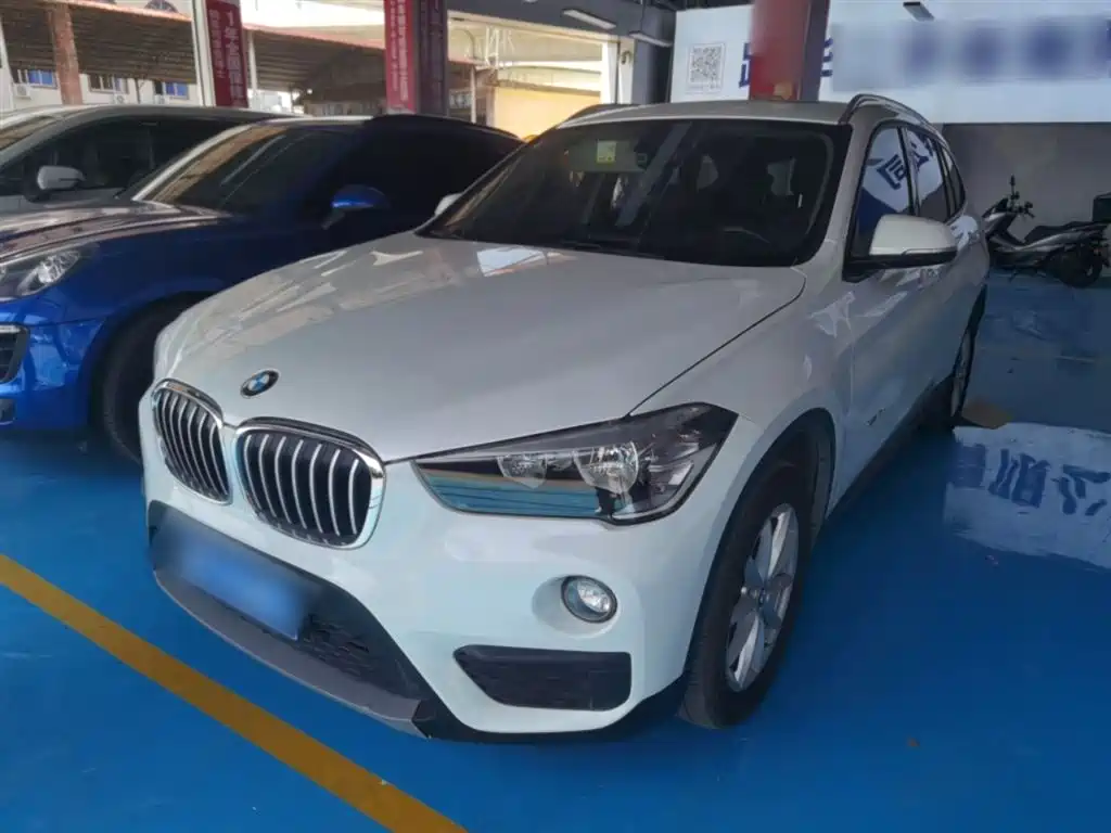 BMW X1 2016 sDrive18Li Fashion Model фото 2