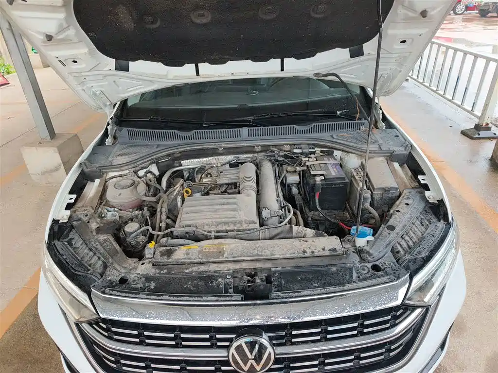 Volkswagen Sagitar 2023 Model Year 200TSI DSG Surpass Edition фото 15