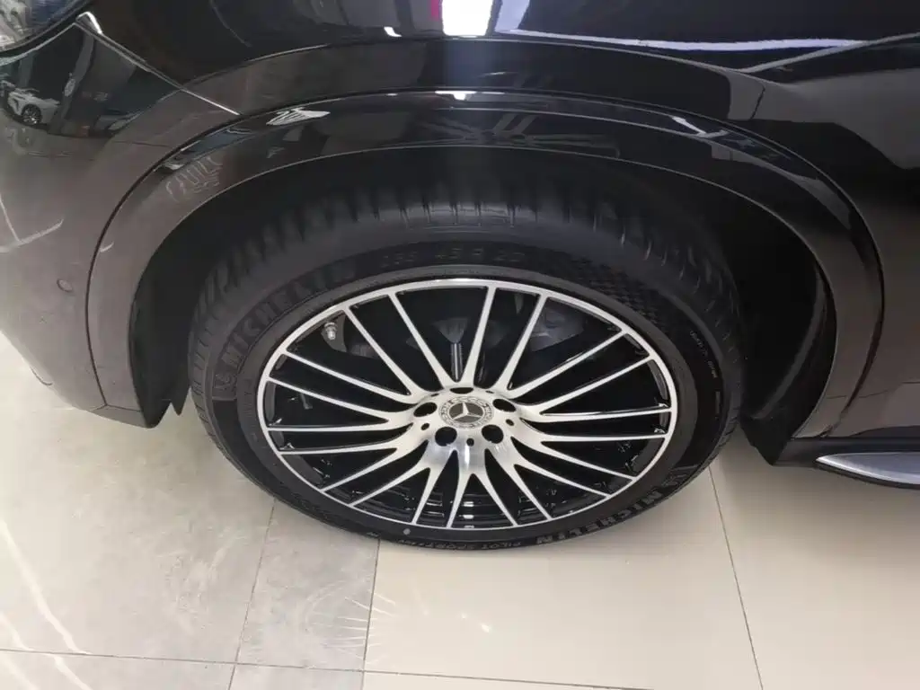 Mercedes-Benz GLC 2026 2025 GLC 300 L 4MATIC Luxury 5-seater