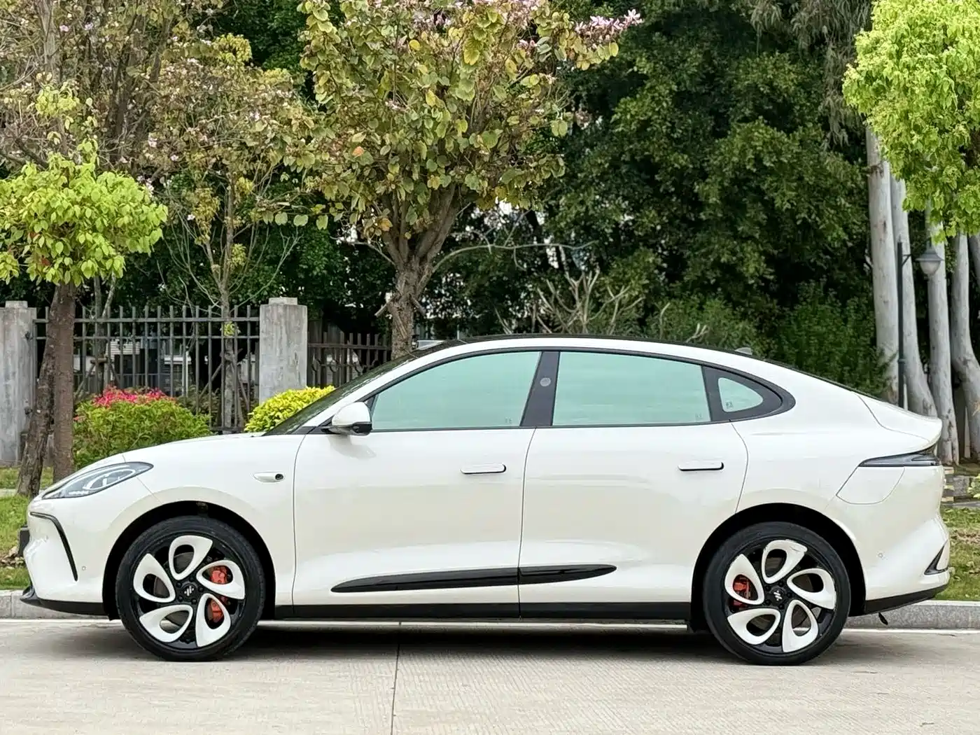 ZHIJI AUTOMOBILE ZHIJI LS6