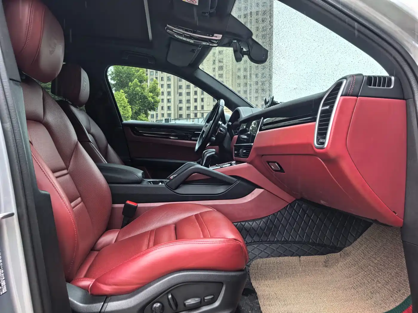 Porsche Cayenne New Energy 2023 2022 Cayenne E-Hybrid 2.0T Platinum Edition