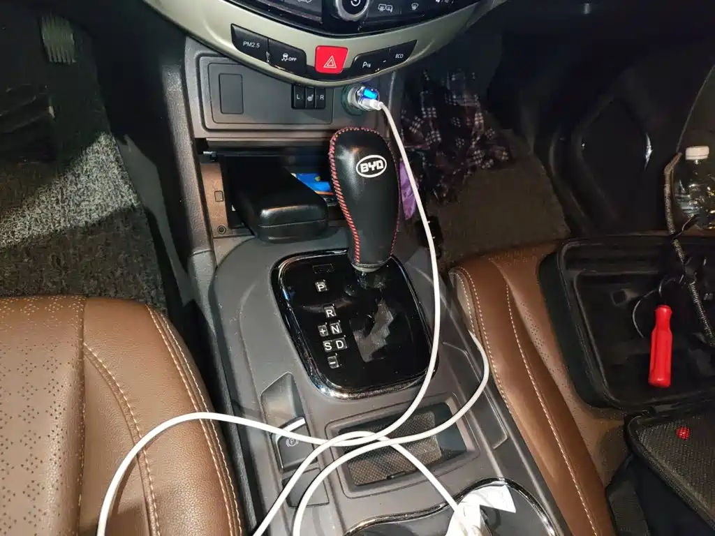 BYD S7 2015 2015 2.0T Automatic Flagship Model