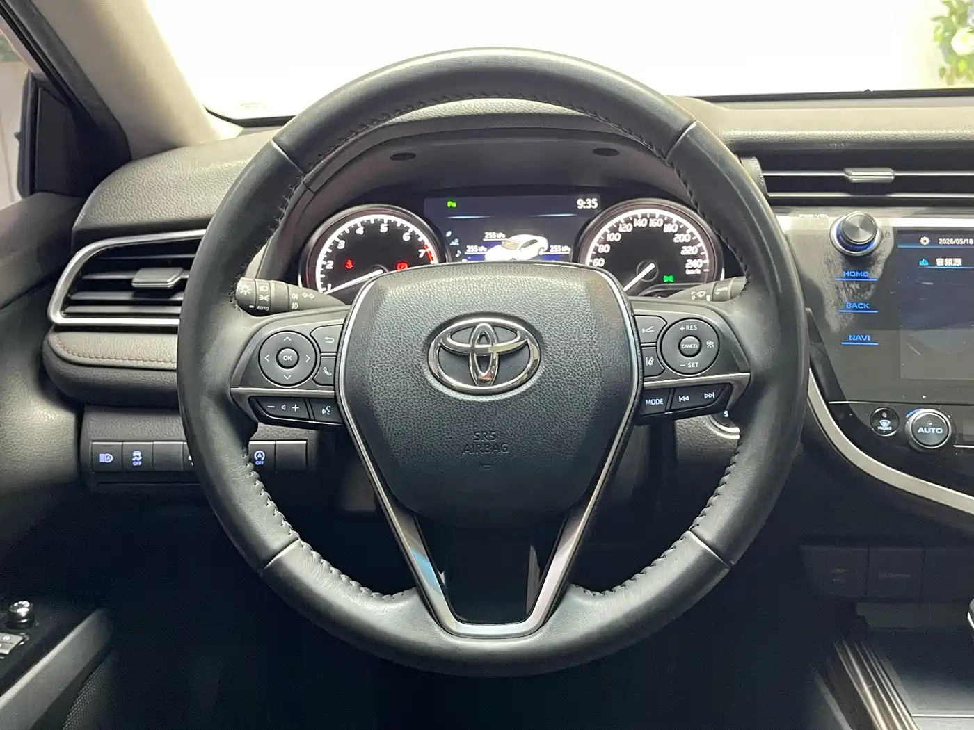 Toyota Camry 2019 2.0G Luxury (China V) фото 9