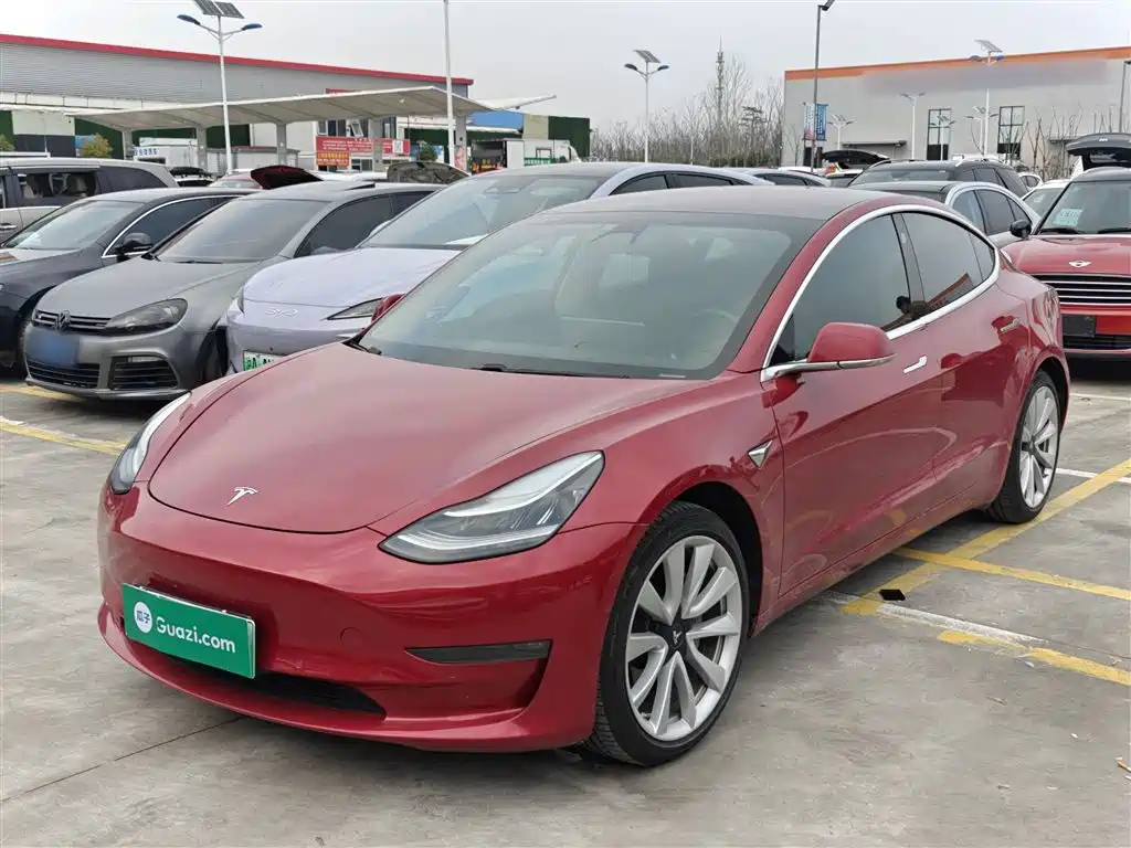 TESLA MODEL 3 (IMPORTED)