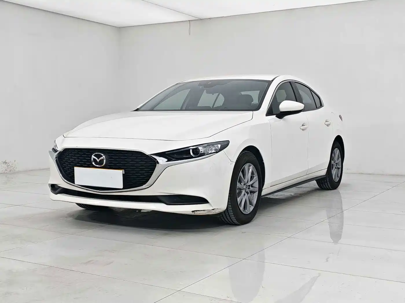 Mazda 3 Axela 2023 2.0L Auto Zhiqing