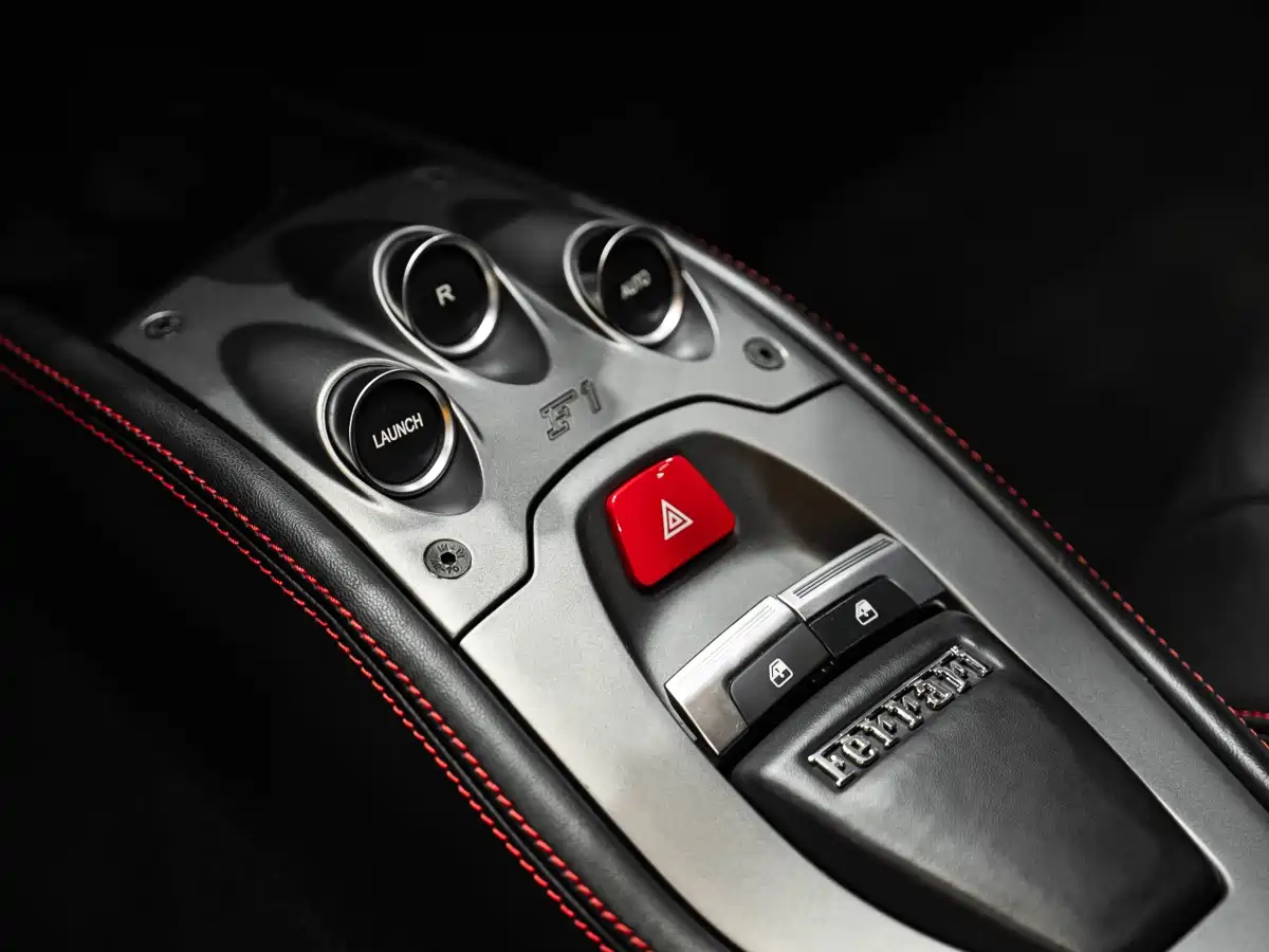 Ferrari 458 2014 2011 4.5L Italia
