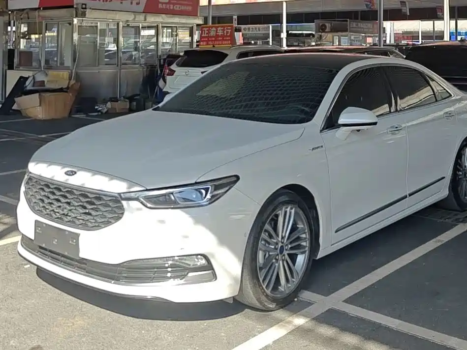 Ford Taurus 2021 2019 EcoBoost 245 Vignale Ultimate Edition