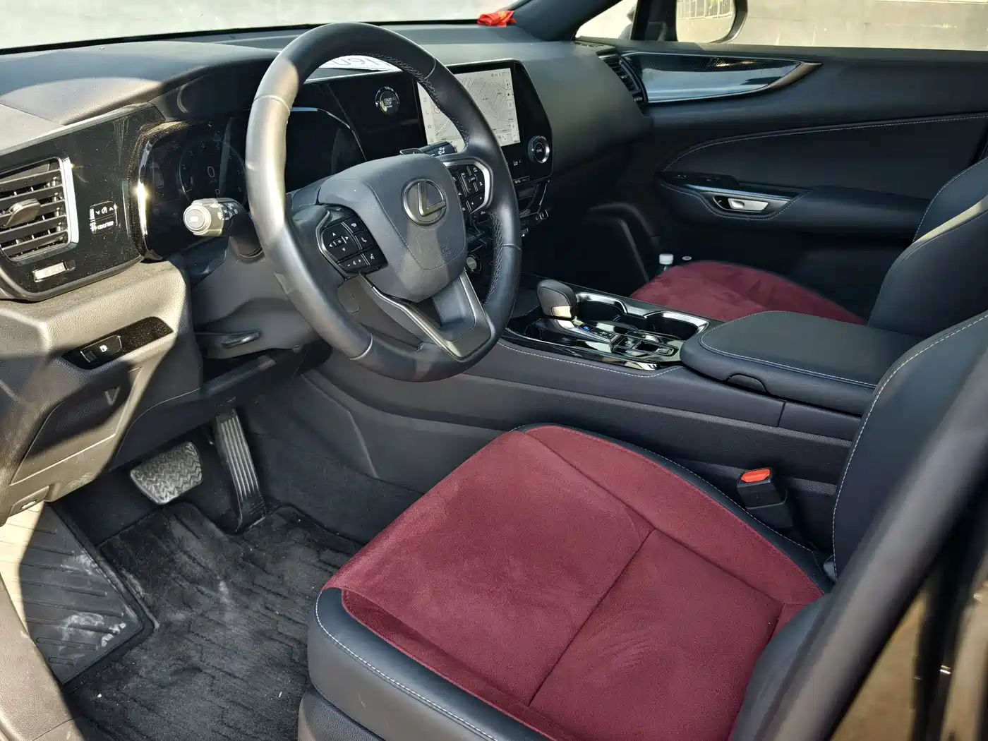 Lexus NX 2024 260 FWD Innovation Edition фото 6