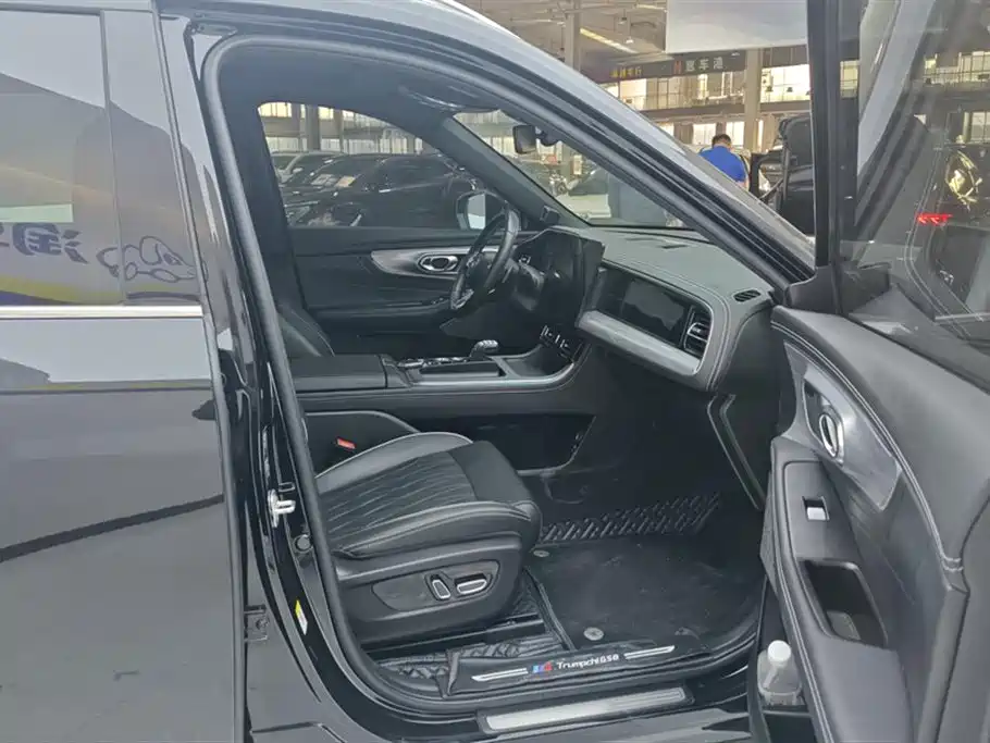 GAC TRUMPCHI GS8