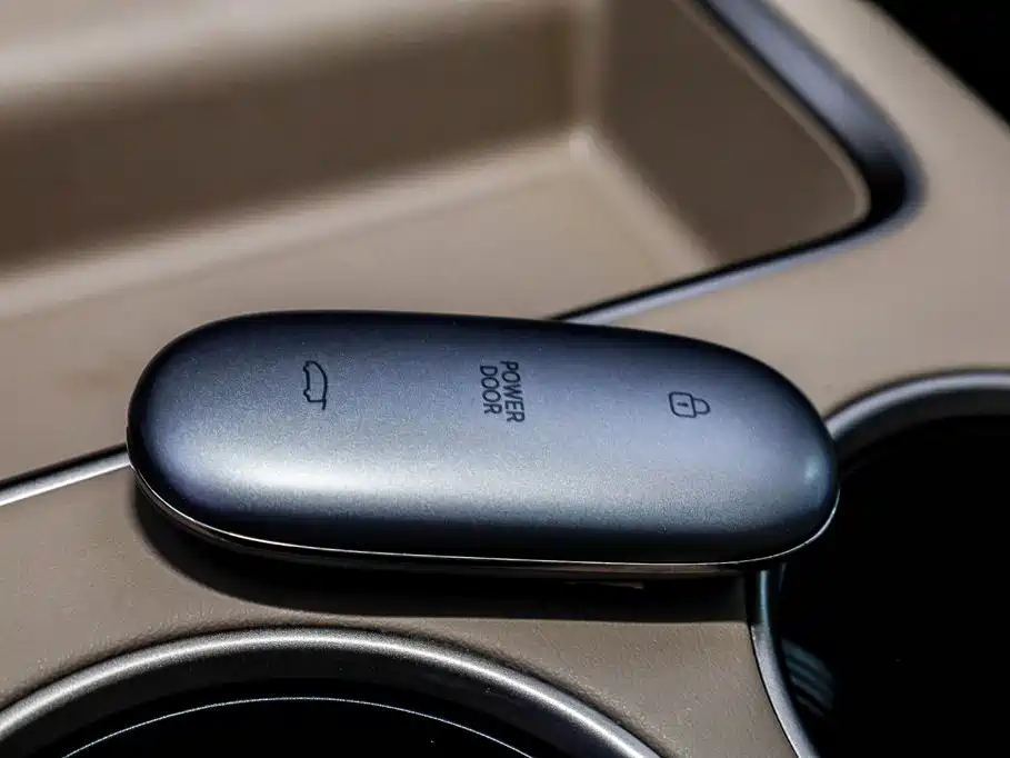 Li Auto MEGA 2025 2025 Ultra Smart Renewal Edition