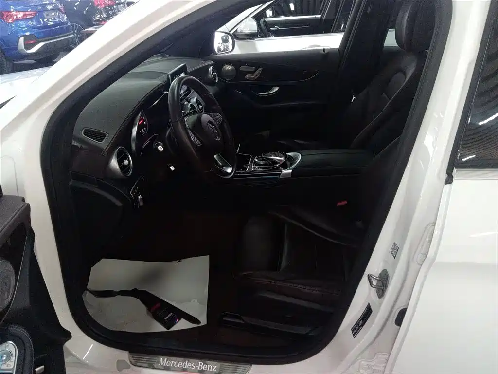 Mercedes-Benz GLC 2019 GLC 260 L 4MATIC Luxury фото 15