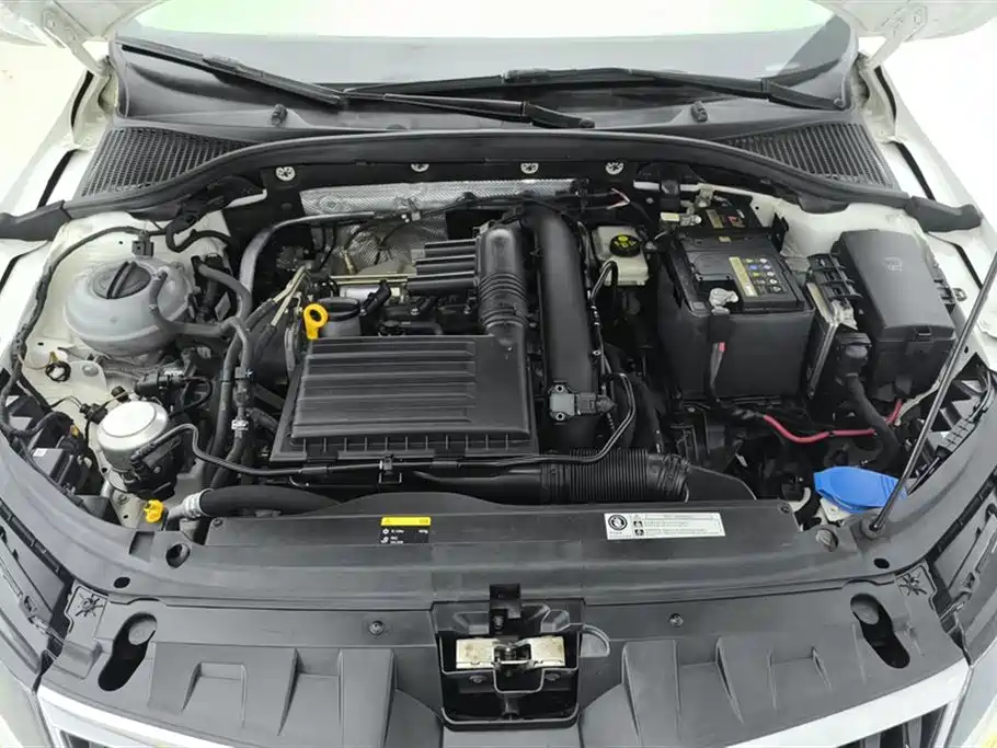 Škoda Octavia 2019 Wagon TSI280 DSG Luxury Edition China VI фото 10