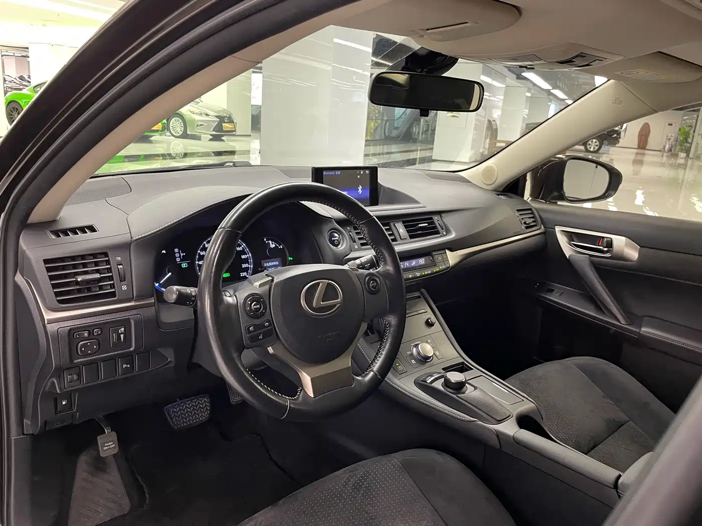 Lexus CT 2016 2014 CT200h Comfort Monochrome