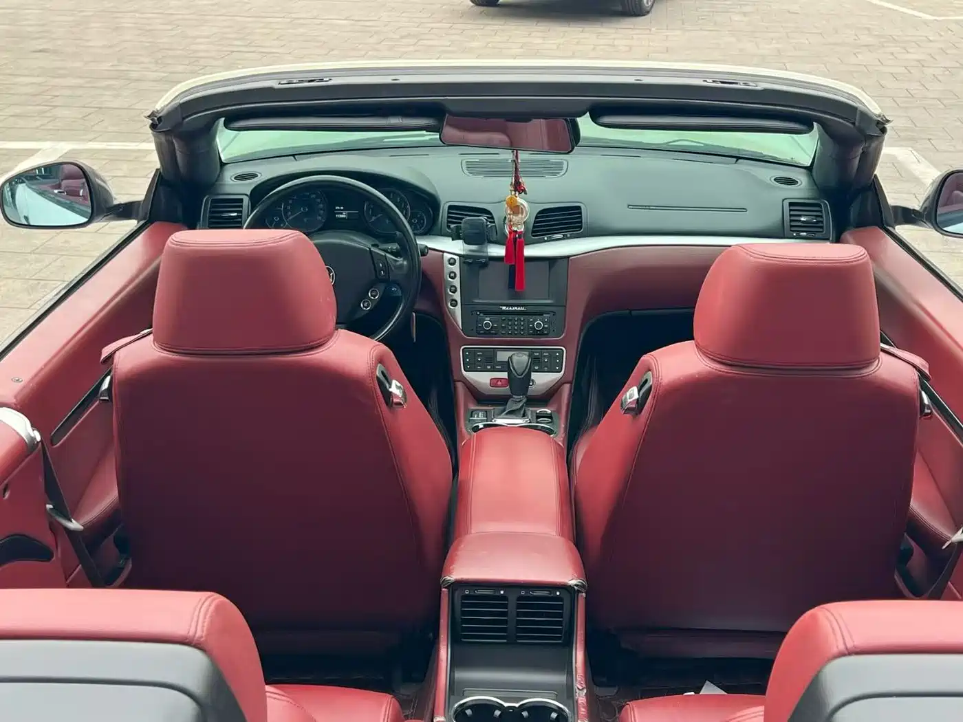Maserati GranCabrio 2011 2010 4.7L Automatic