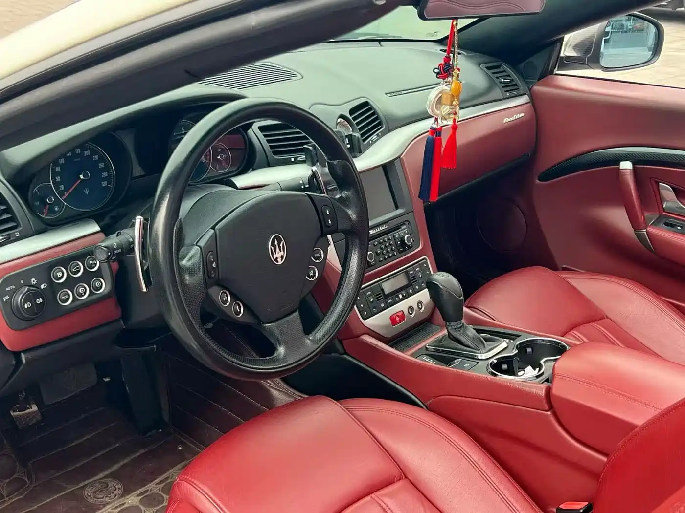 Maserati GranCabrio 2011 2010 4.7L Automatic