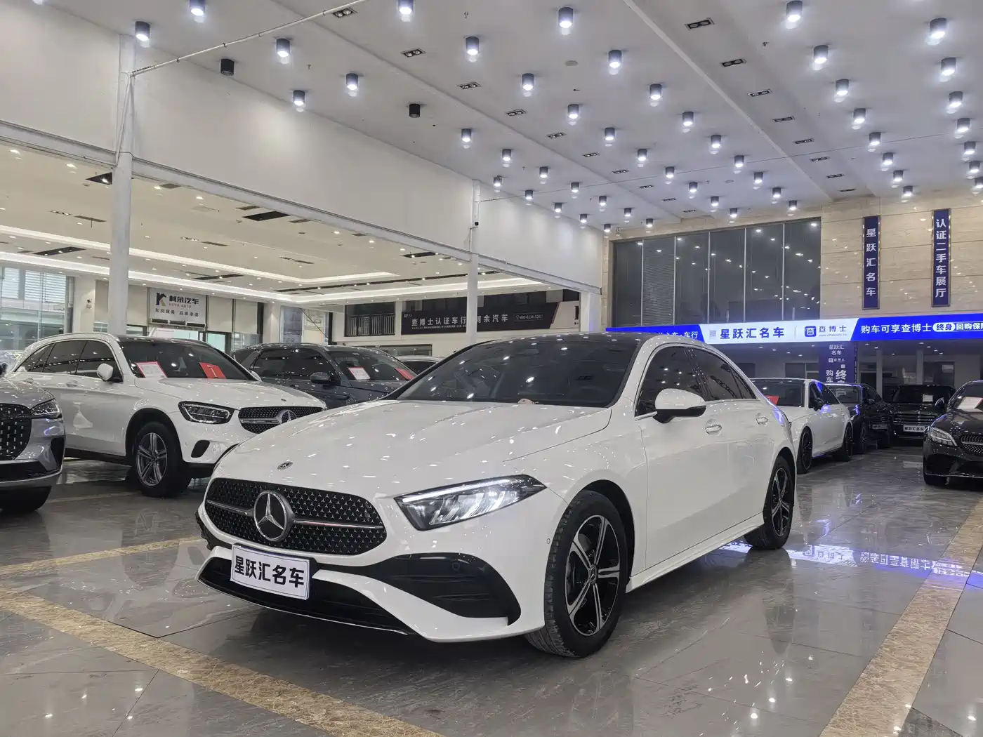 Mercedes-Benz A-Class 2024 A 200 L Fashion Edition