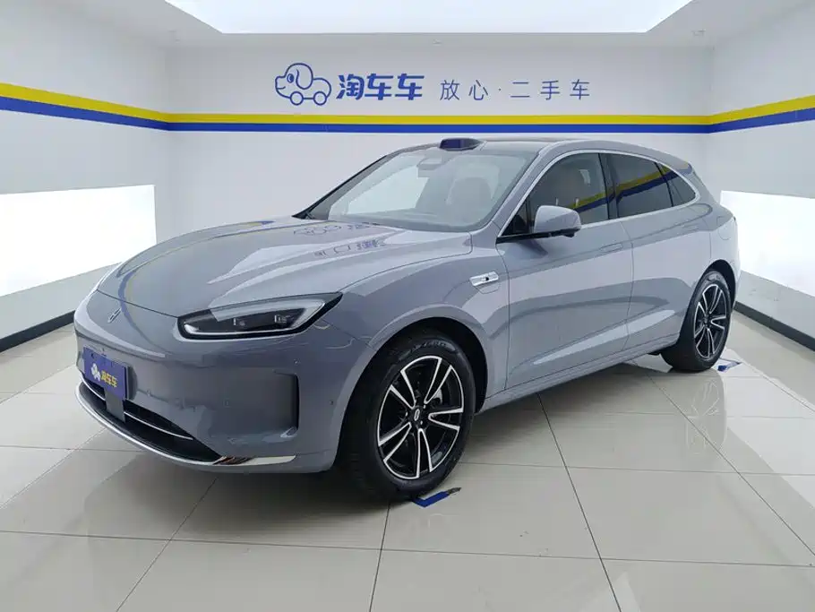 AITO M5