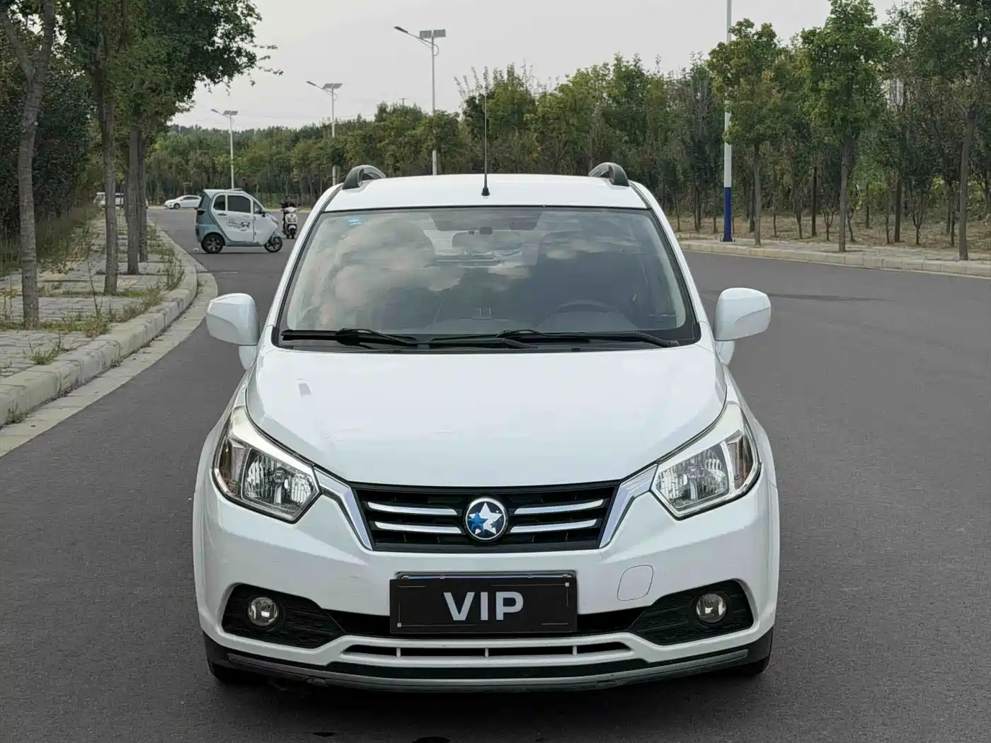 Venucia R50 2015 2015 1.6L Manual Fashion