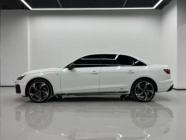 Audi A4L 2024 40 TFSI Luxury Dynamic (Starry Night Edition) — фото 3