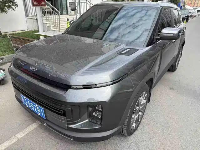 Geely ICON 2021