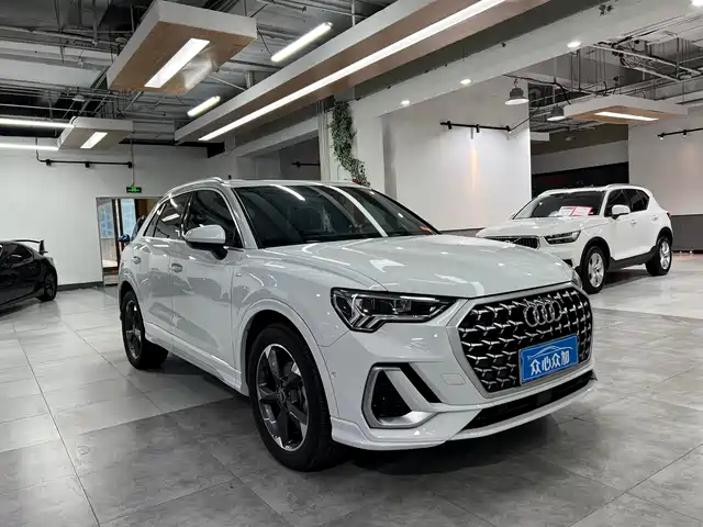 Audi Q3 2024 35 TFSI Fashion Sport — фото 3