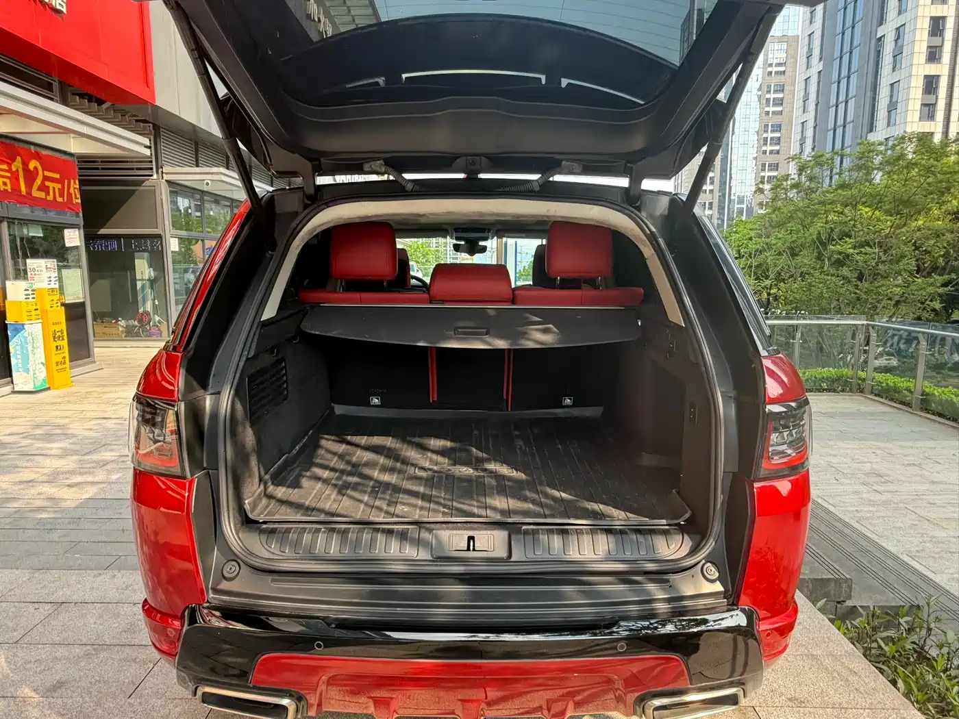 Land Rover Range Rover Sport 2022 3.0 L6 HST фото 16