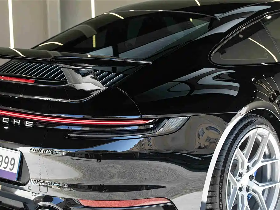 Porsche 911 2023 Carrera 3.0T фото 8