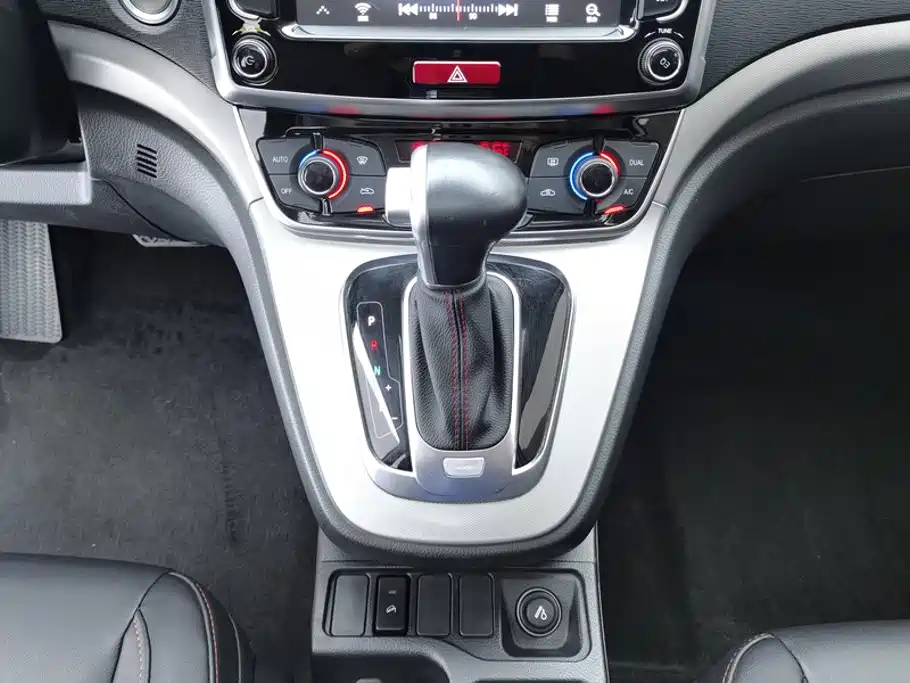 Haval M6 2018 2017 1.5T Automatic 2WD Elite