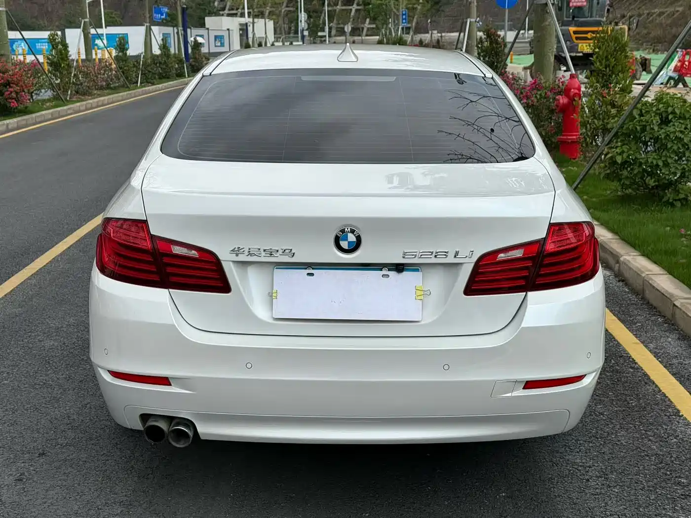 BMW 5 Series 2017 528Li Leading Edition фото 5