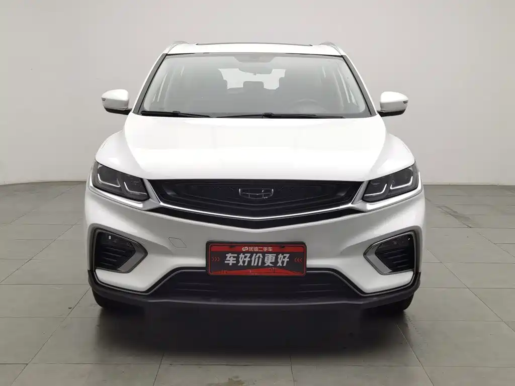 Фото 3 - Geely Coolray