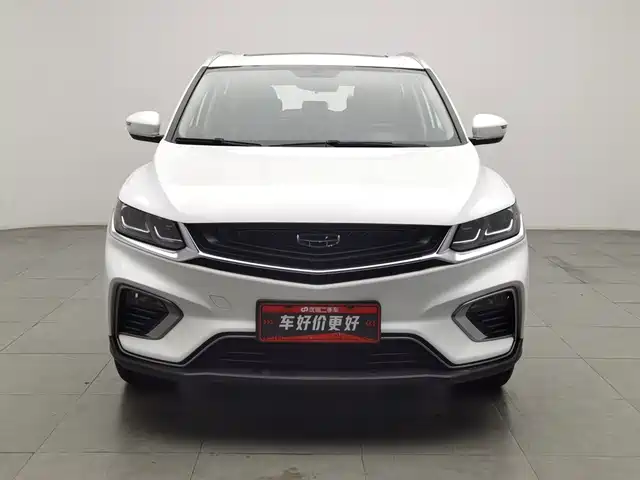 Geely Binyue 2019 260T DCT Knight China VI — фото 3