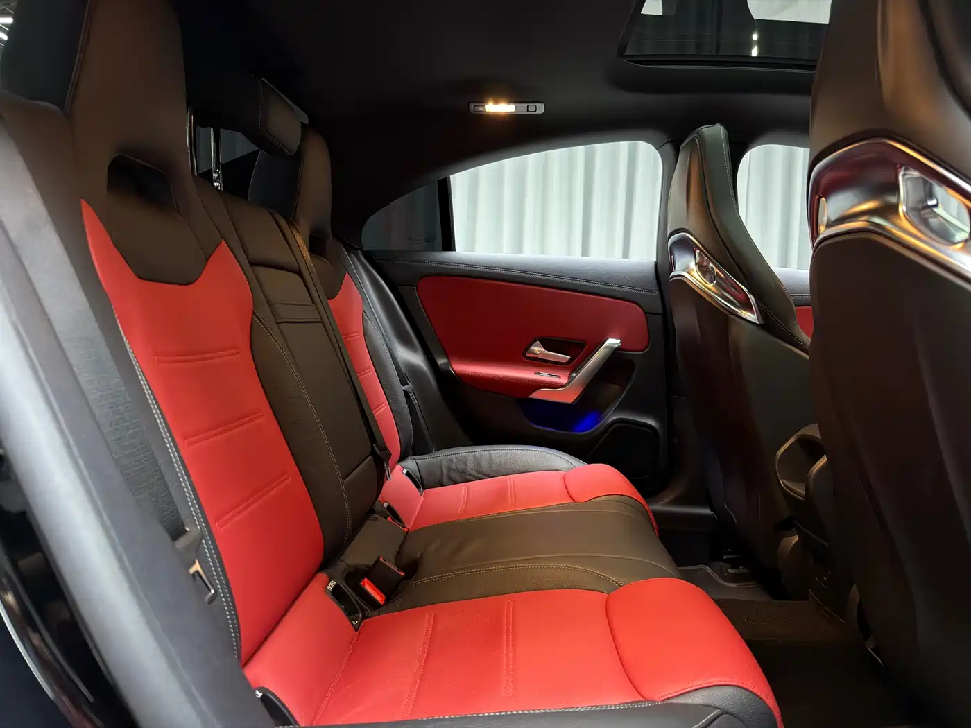 Mercedes-Benz CLA AMG 2022 AMG CLA 45 S 4MATIC+ 55th Anniversary Edition фото 13