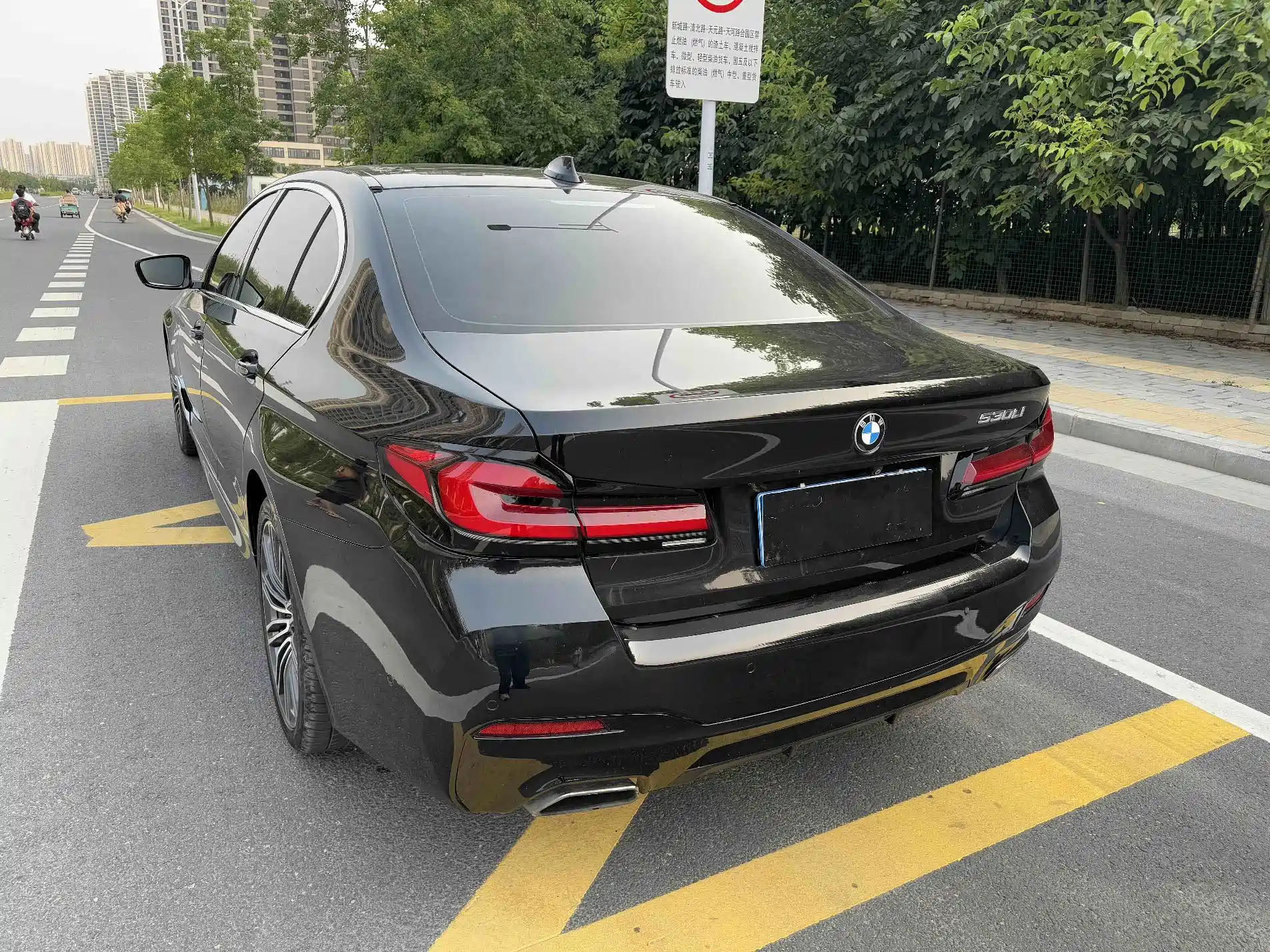 Фото 9 - BMW 5 Series