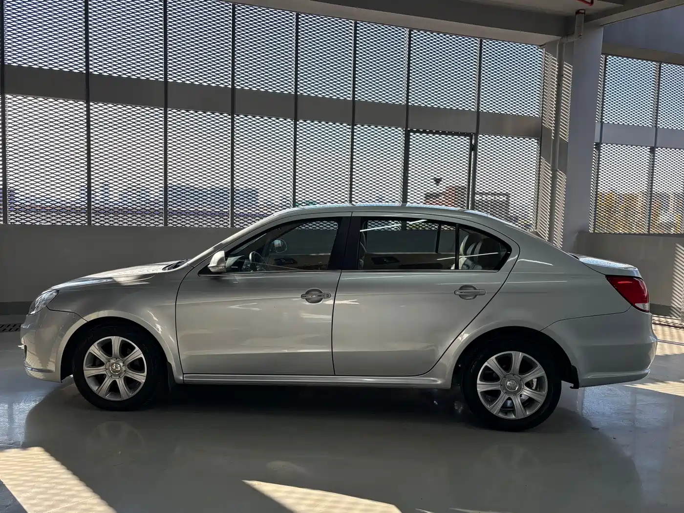 Volkswagen Lavida 2008 Model 1.6L Automatic Pinxuan Edition фото 16