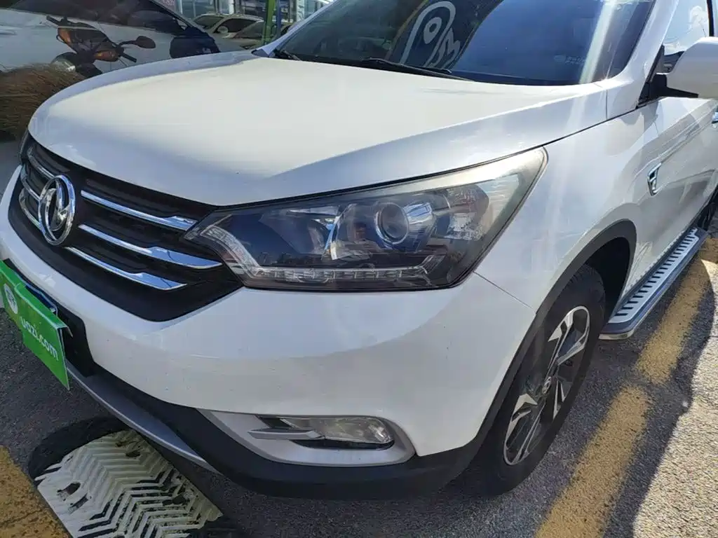 Dongfeng Aeolus Dongfeng Fengshen AX7 2017 2016 2.0L Automatic Smart Comfort