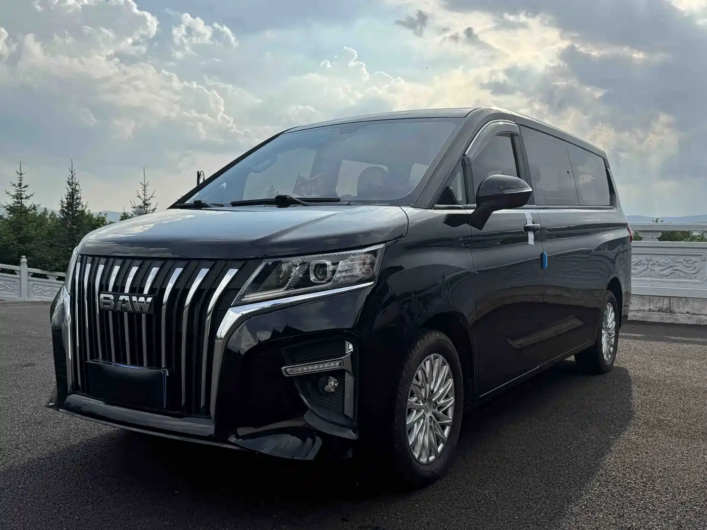 BAW (Beijing Automobile Works) Ruisheng Ace M7 2023 2023 2.0L Auto Long Wheelbase Business 7-seater
