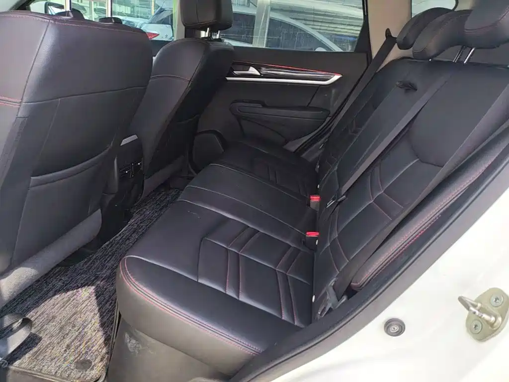 Dongfeng Aeolus Dongfeng Fengshen AX7 2017 2016 2.0L Automatic Smart Comfort