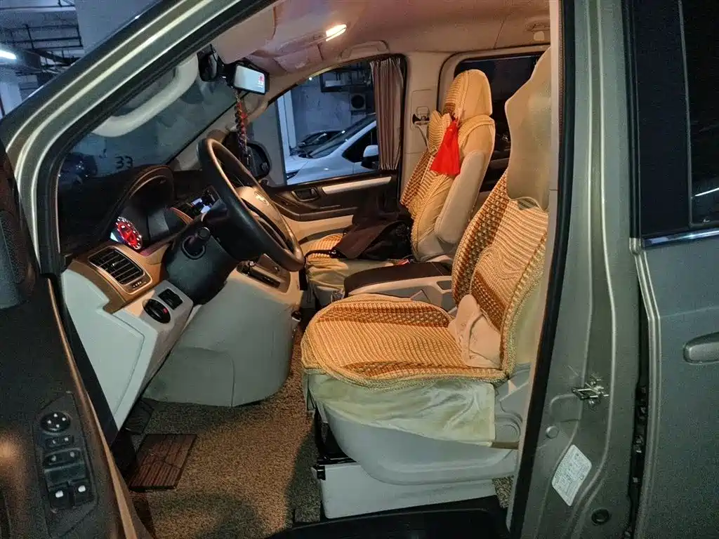 SAIC Maxus Maxus G10 2016 2.0T Automatic Elite фото 8