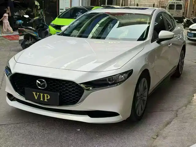 Mazda 3 Axela 2020