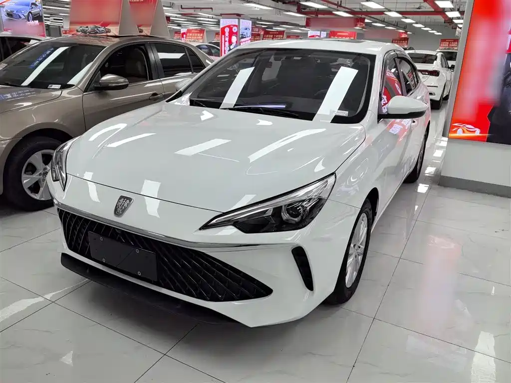 Фото 2 - Roewe i5