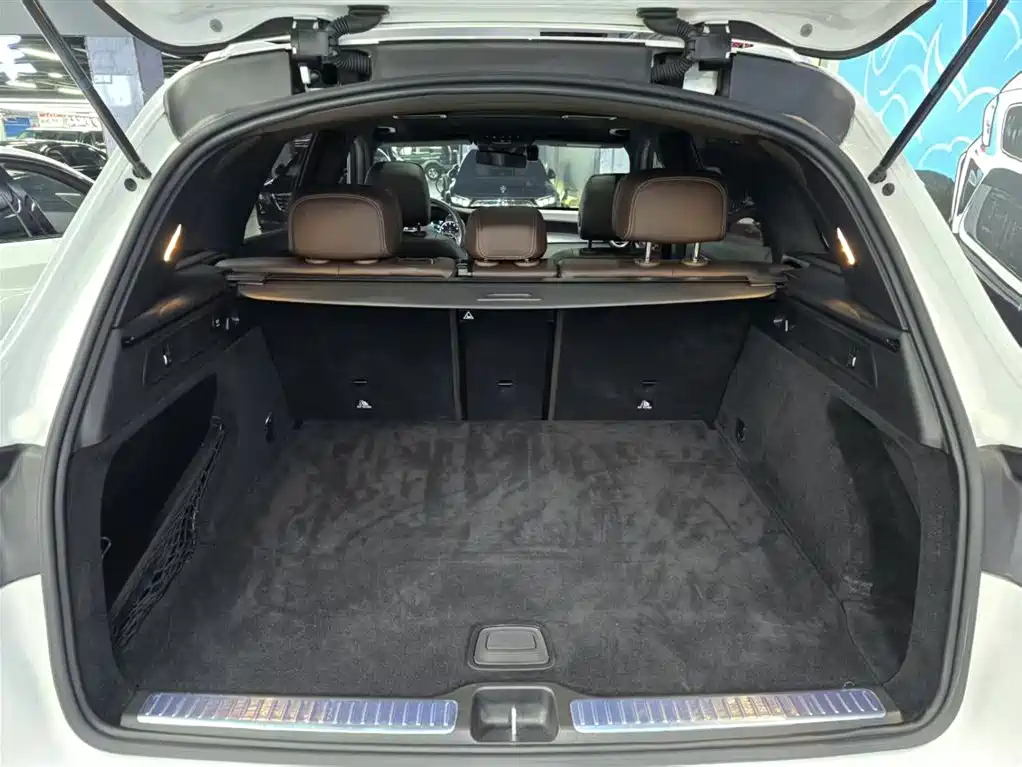 Mercedes-Benz GLC 2020 Facelift GLC 300 L 4MATIC Dynamic фото 15