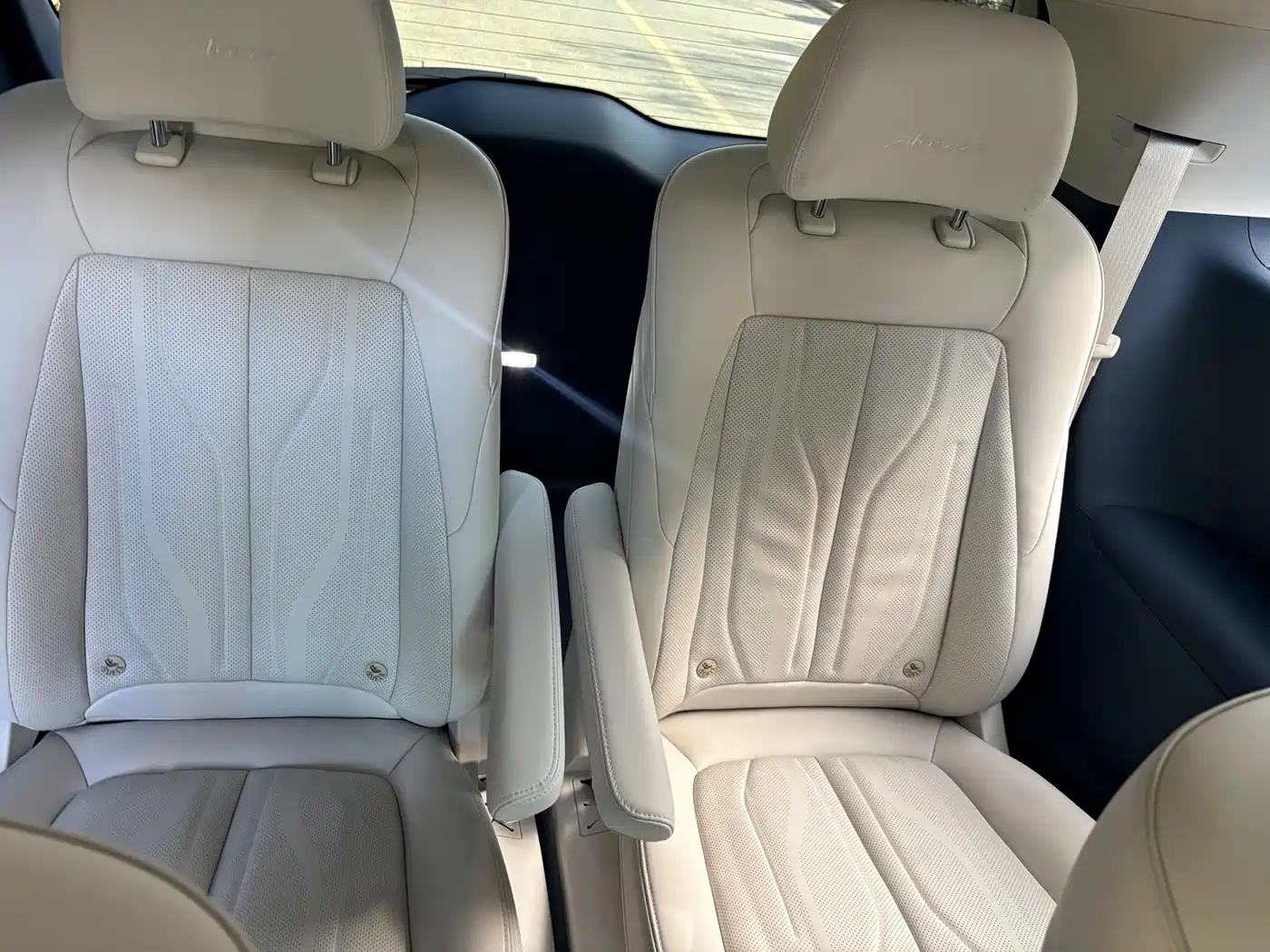 BUICK GL8 NEW ENERGY