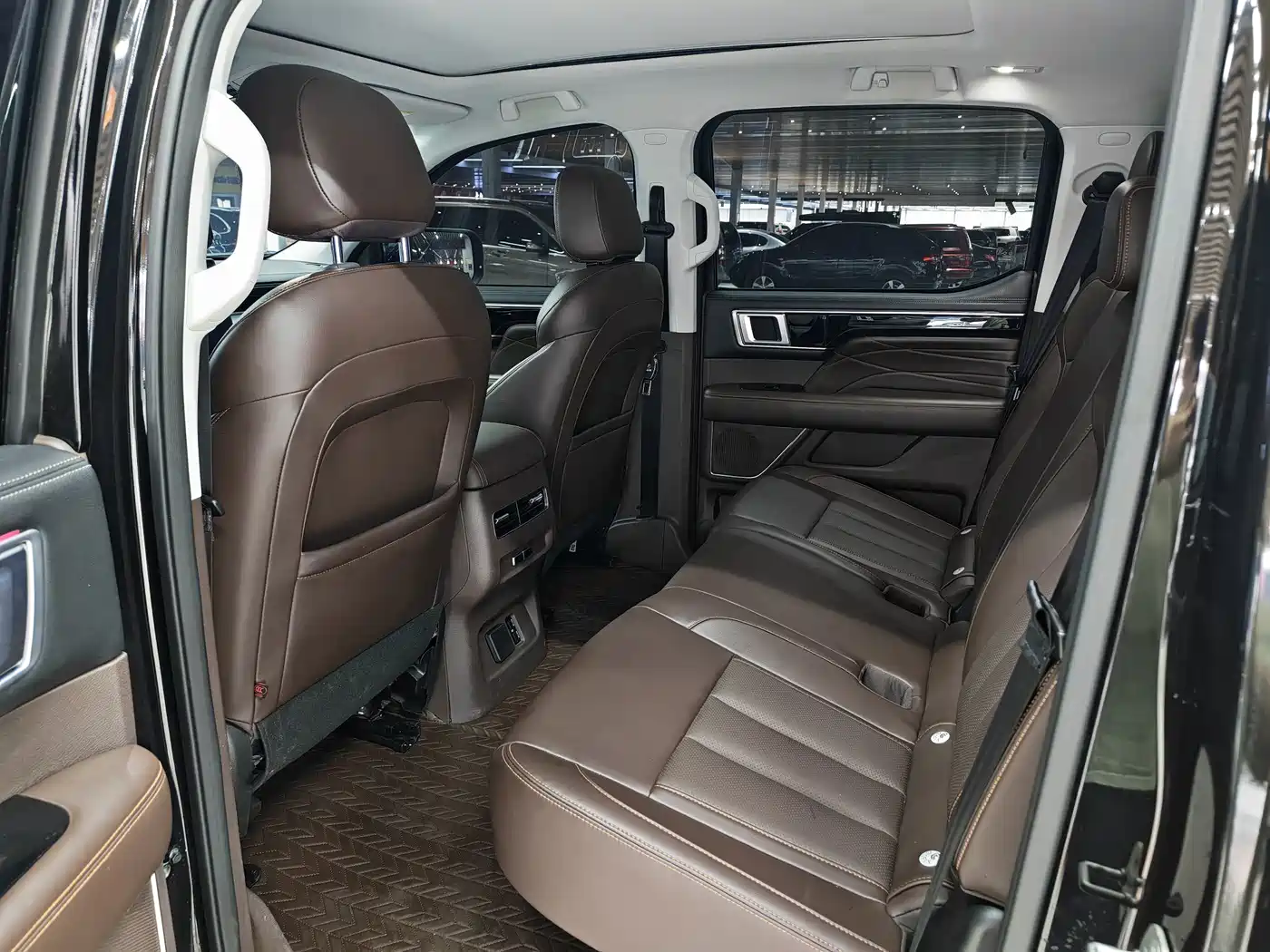 Foton Mars 2024 2023 Mars 7 2.0T Diesel Automatic 4WD Long Wheelbase Elite