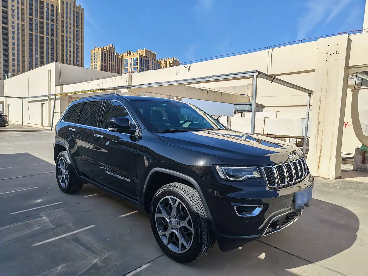 JEEP GRAND CHEROKEE