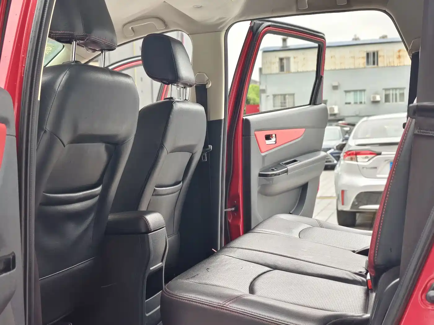 BAIC Huansu S3 2016 2016 1.5L Manual Comfort China IV
